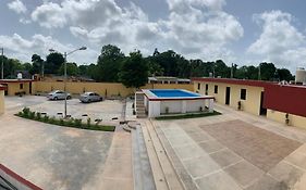 Hotel La Piramide Izamal